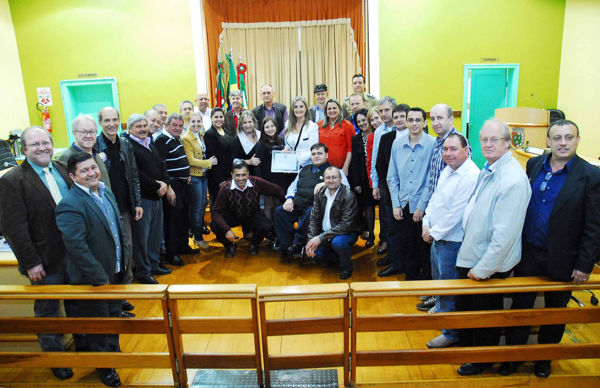 Rádio Santo Ângelo recebe homenagem pelos seus 67 anos de fundação