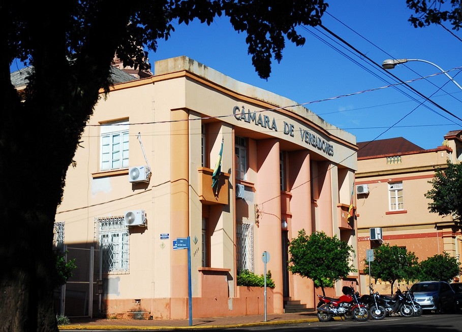 Poder Legislativo de Santo Ângelo abre inscrições para Concurso Público