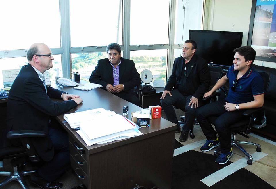 Lideranças buscam recursos para conclusão de poços artesianos 