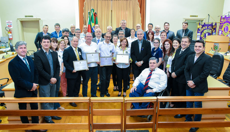 Legislativo realiza sessão solene em comemoração aos 100 anos do Lions Club Internacional