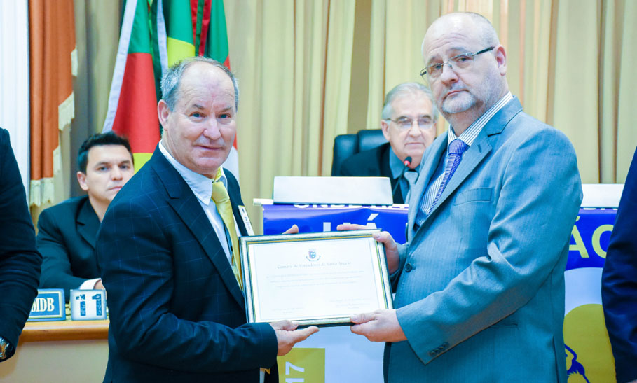 Legislativo realiza sessão solene em comemoração aos 100 anos do Lions Club Internacional