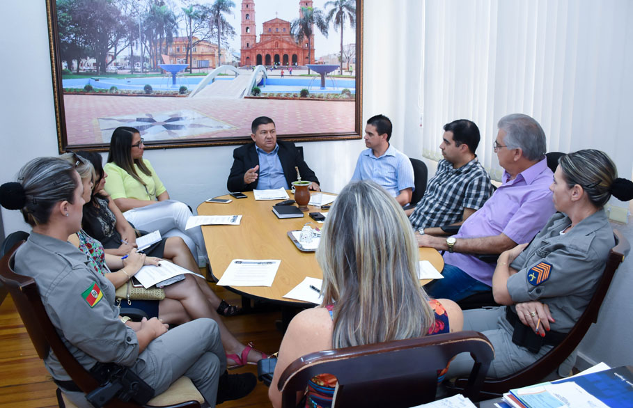 Câmara e Colégio Adventista mobilizam entidades para a realização do projeto 'Quebrando o Silêncio' 2018