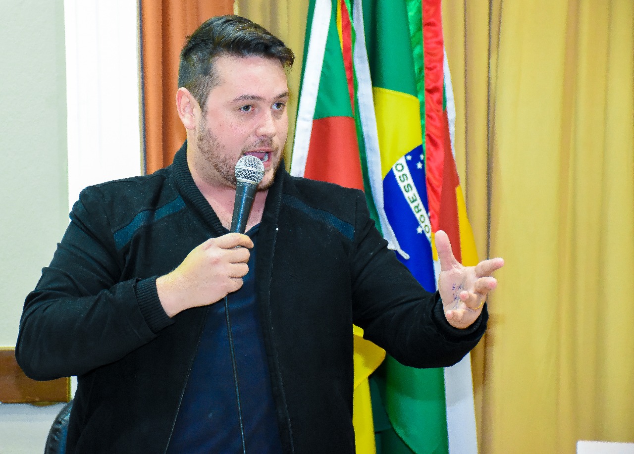 Encaminhados ao Executivo projetos sugestão sobre causa animal em Santo Ângelo