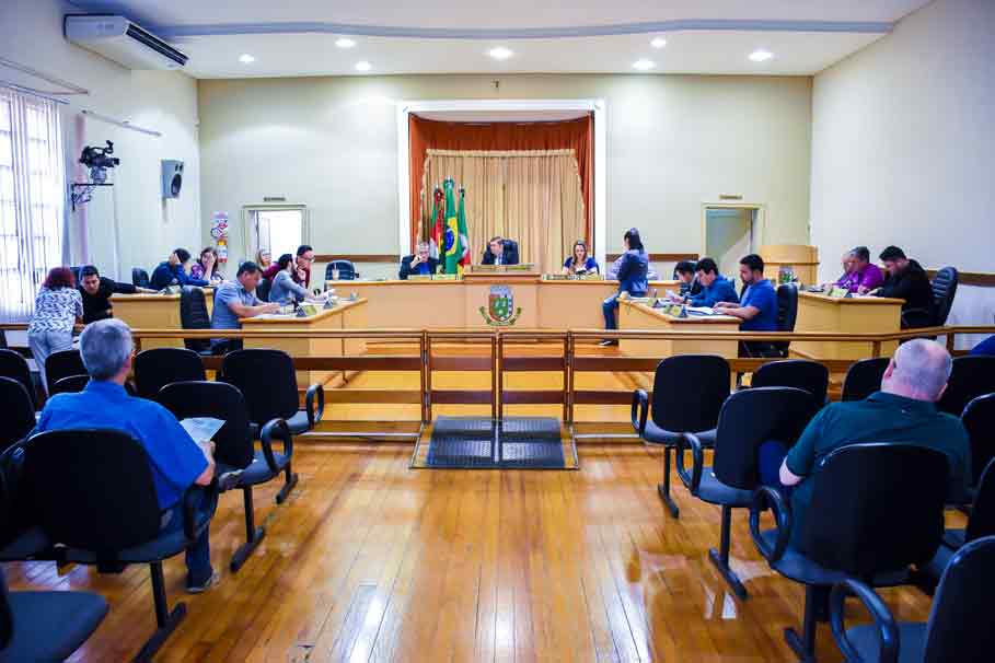 Câmara de Vereadores encaminha Moção de Apelo à Viação Tiaraju 