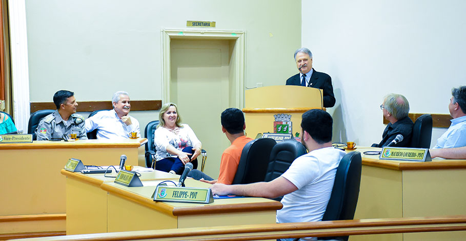 Sessão Especial entrega homenagens do Programa Selo Pela Vida