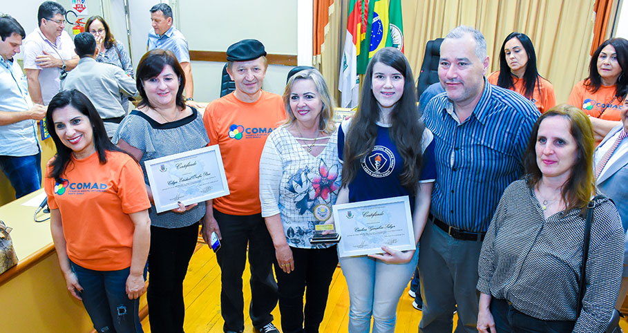 Sessão Especial entrega homenagens do Programa Selo Pela Vida