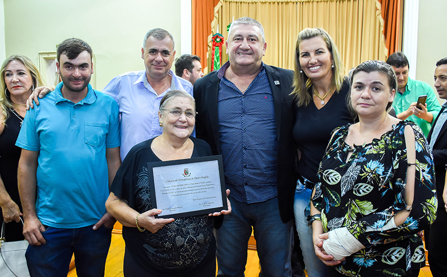 Título Mulher Cidadã é entregue em Sessão Especial na Câmara de Vereadores