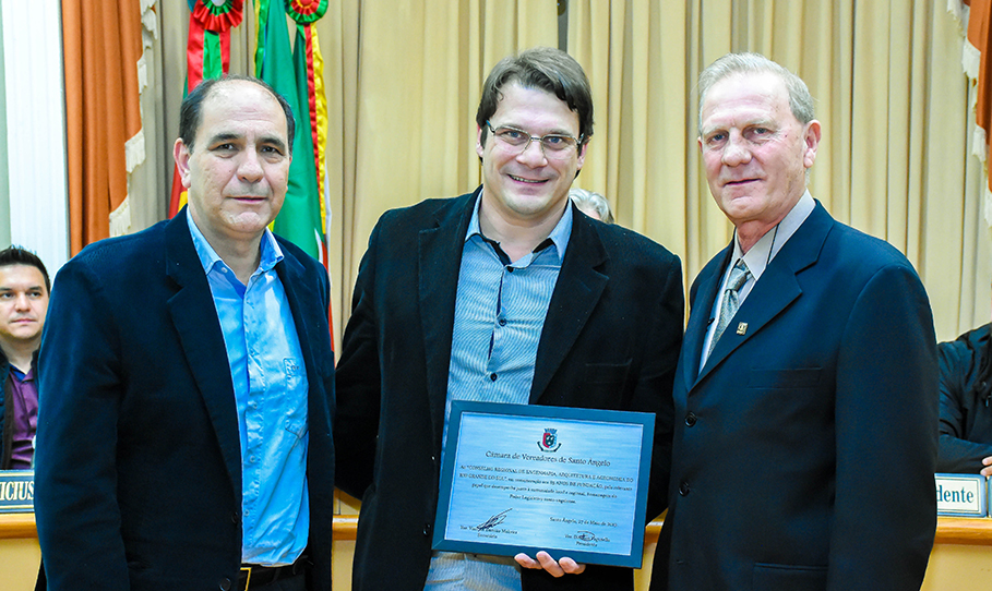 Homenagem aos 85 anos do CREA/RS é realizada da Câmara de Vereadores 
