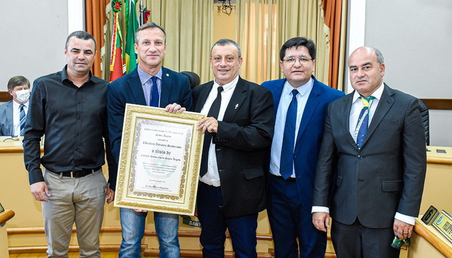 Deputado federal Ubiratan Sanderson recebe título de Cidadão Honorário de Santo Ângelo