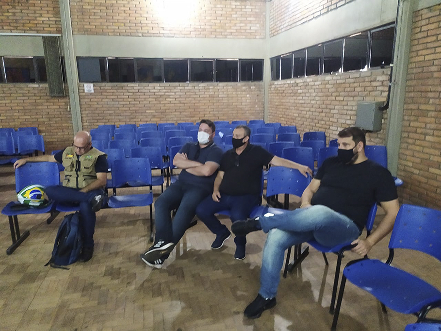 Câmara de Vereadores discute com entidades ligadas a saúde, soluções para cirurgias eletivas.