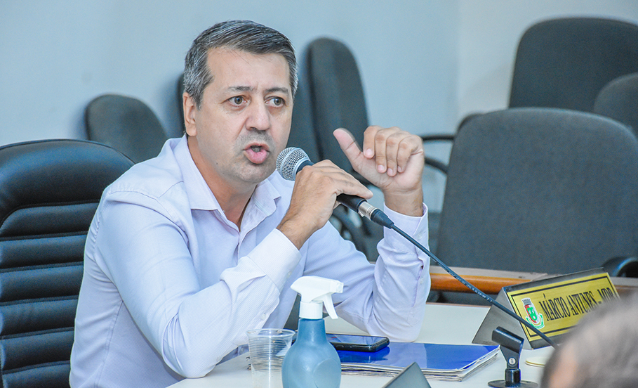 PODER LEGISLATIVO PROMOVE DEBATE SOBRE O TRANSPORTE PÚBLICO MUNICIPAL.