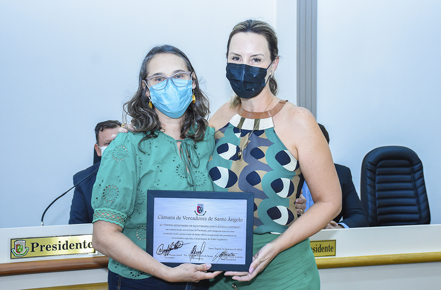 CENTRO MISSIONEIRO DE EQUOTERAPIA COMEMORA 15 ANOS DE ATUAÇÃO.