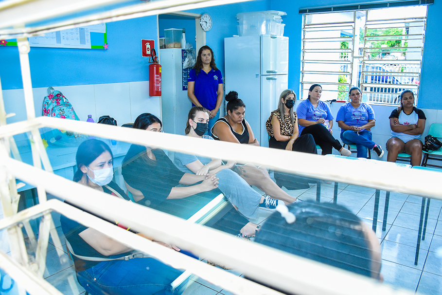 RODA DE CONVERSAS"SOBRE NÓS" NO BAIRRO BOA ESPERANÇA.