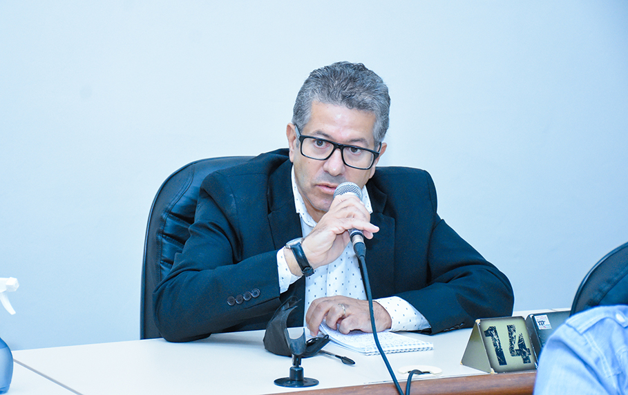 PODER LEGISLATIVO PROMOVE DEBATE SOBRE O TRANSPORTE PÚBLICO MUNICIPAL.