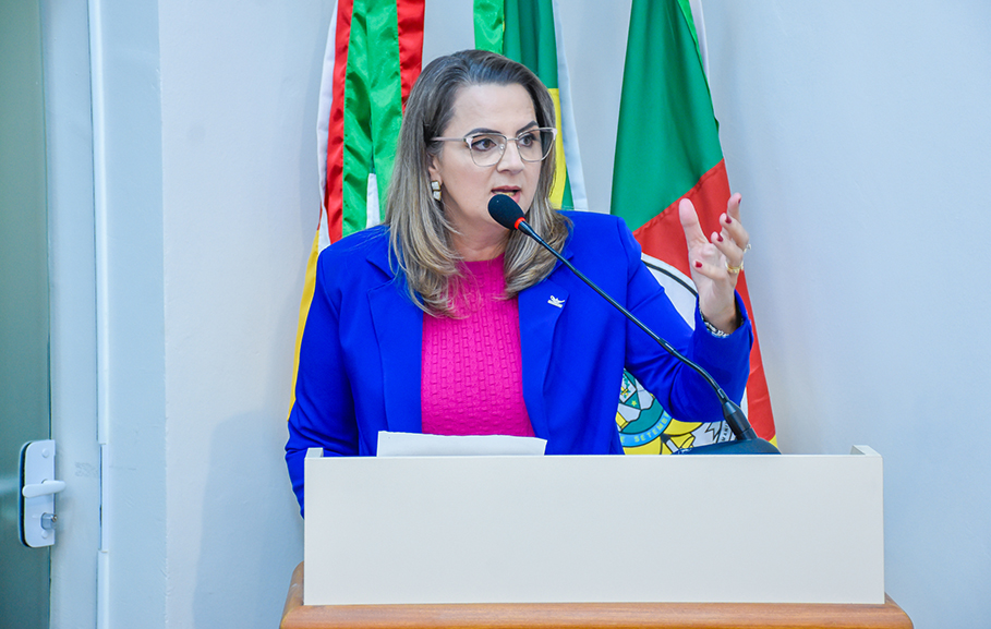 Sessão Especial homenageia enfermeiros Santo-Angelenses pelo seu dia