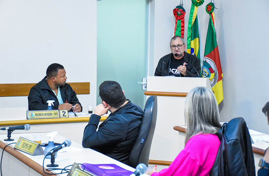 Sessão Especial faz homenagem ao Dia do Trabalhador