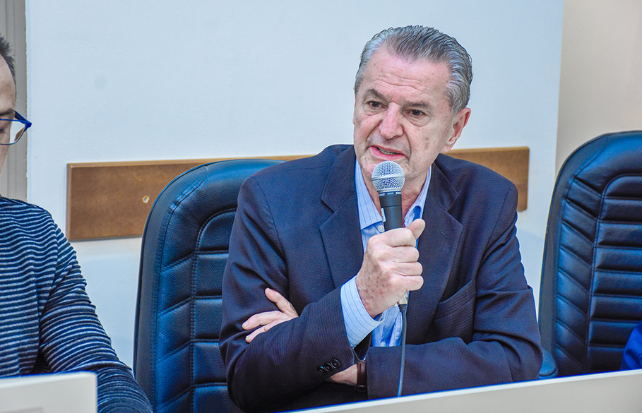 Reunião no Legislativo prevê medidas para desafogar atendimentos na UPA 
