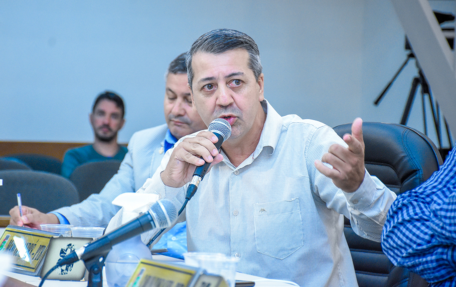 Reunião no Legislativo prevê medidas para desafogar atendimentos na UPA 