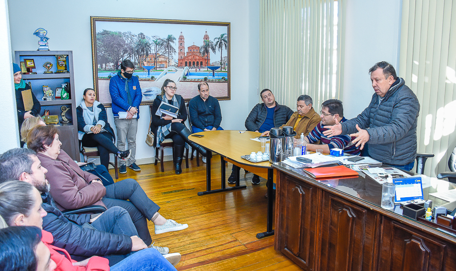 Legislativo busca regulamentação para administração dos cemitérios municipais