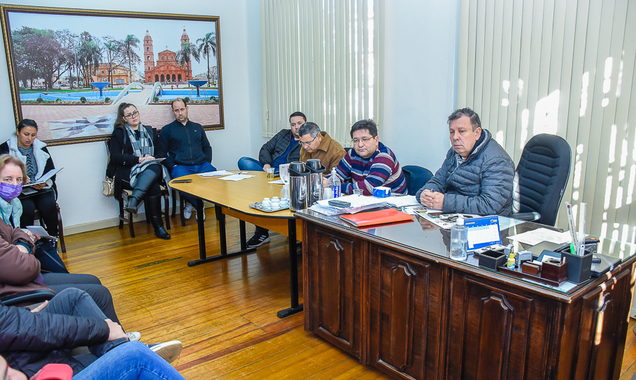 Legislativo busca regulamentação para administração dos cemitérios municipais