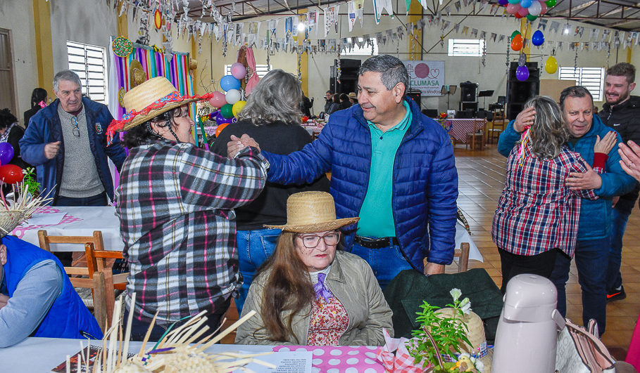 Clubes de Mães da comunidade do Rincão do Sossego realizam festa junina