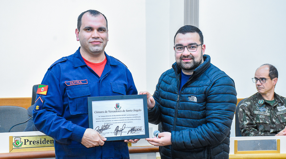 Bombeiros que atuaram contra o incêndio na Argentina recebem homenagem do Legislativo
