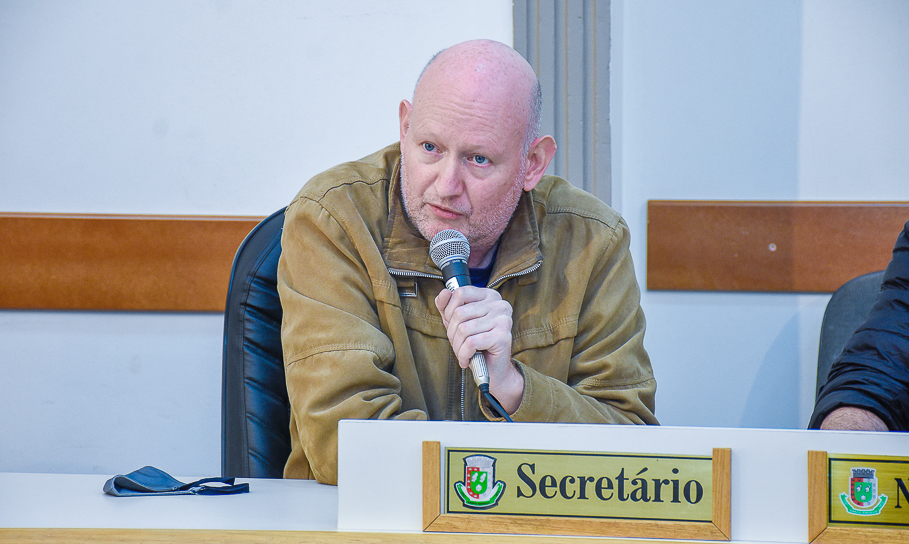  Legislativo realiza reunião para tratar da situação dos lares de idosos no Município
