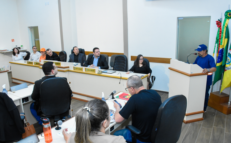 Garis santo-angelenses recebem homenagem especial do Legislativo