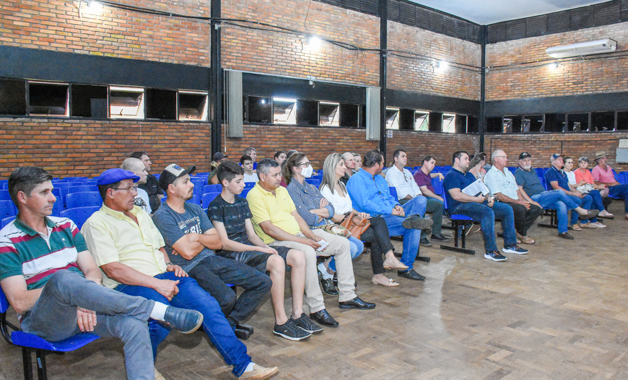 Programa Alimenta Brasil garante mais de meio milhão de reais para compras da agricultura familiar 