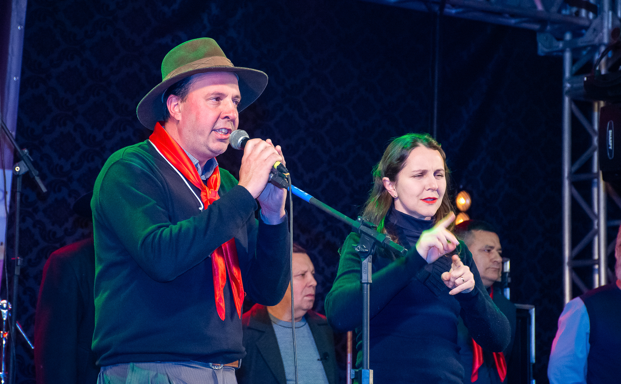 Legislativo prestigia a abertura do 13º Canto Missioneiro da Música Nativista 
