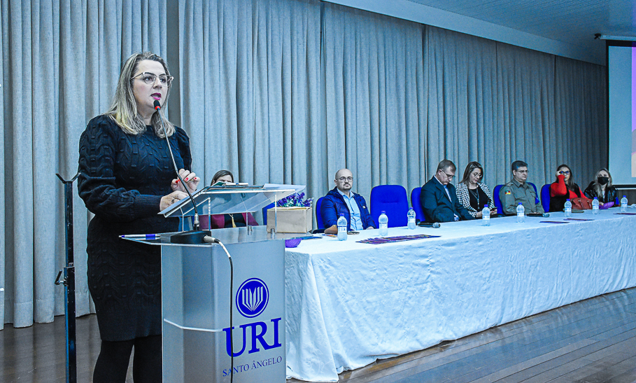 Câmara de Vereadores participa da abertura oficial do agosto Lilás