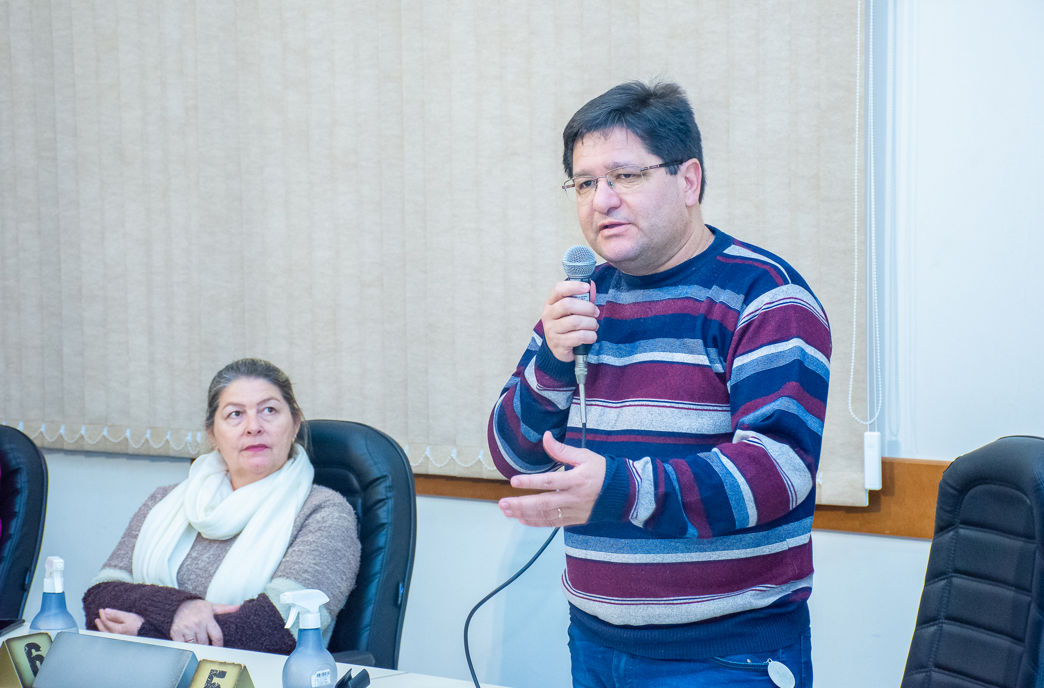 Reunião define ações de melhorias para os pontos de táxi de Santo Ângelo