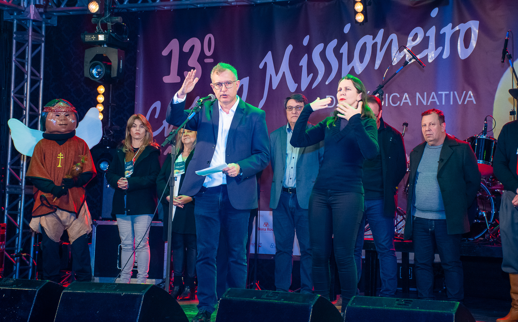 Legislativo prestigia a abertura do 13º Canto Missioneiro da Música Nativista 