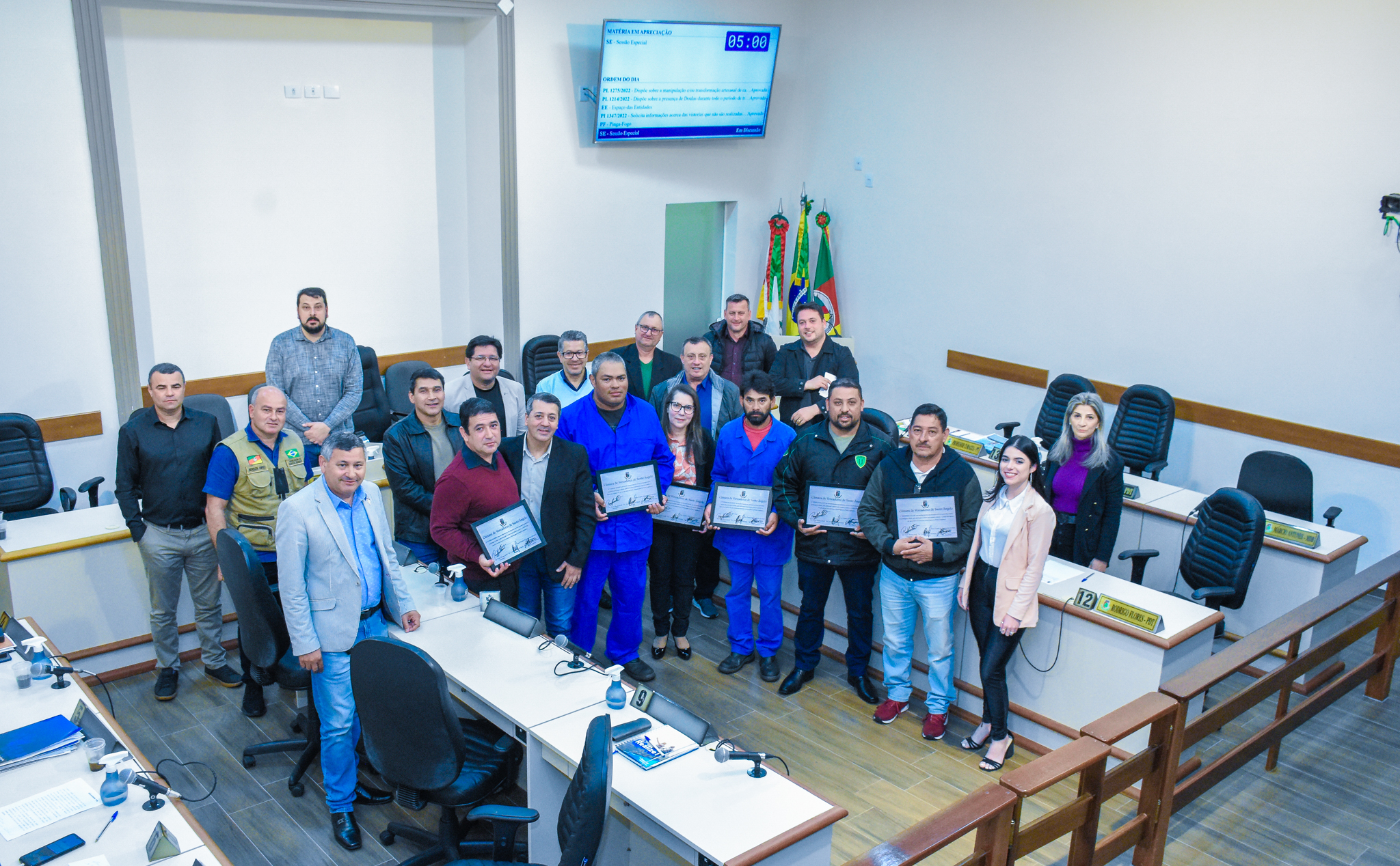 Câmara de Vereadores realiza homenagem à empresa Uniserv