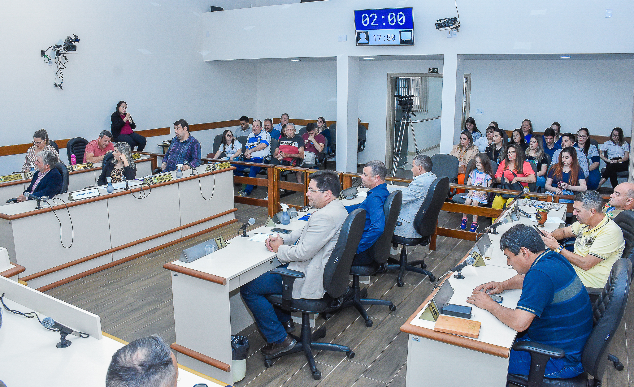Legislativo presta homenagem aos 70 anos da Faculdade CNEC Santo Ângelo