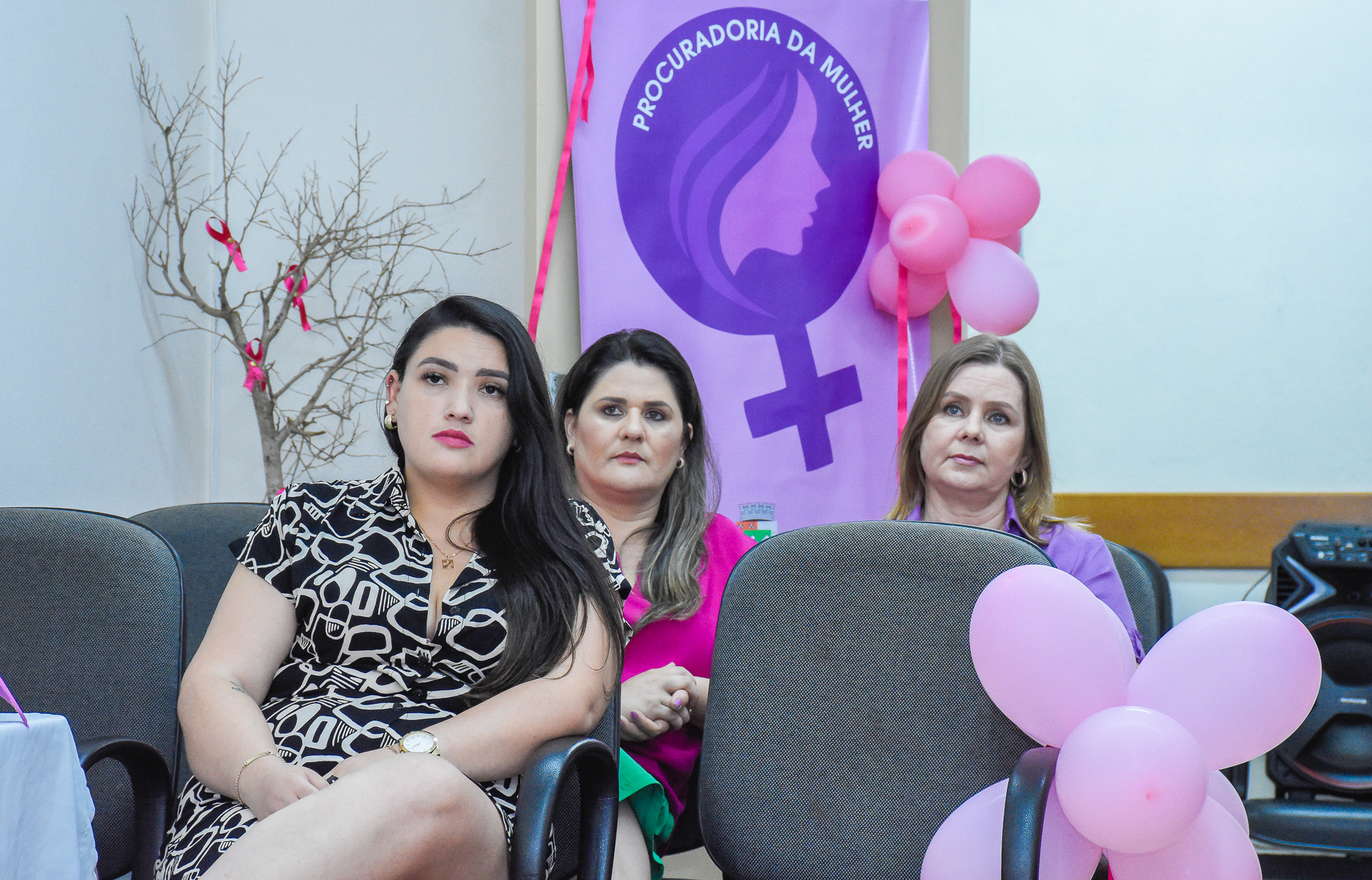 Câncer de mama é tema em roda de conversa da Procuradoria da Mulher