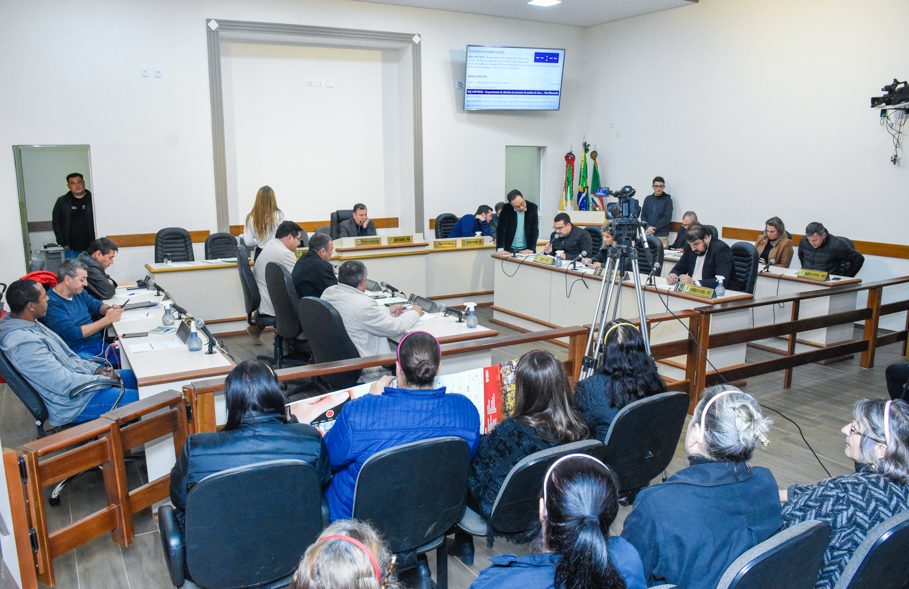 Formada Comissão que investigará denúncia de quebra de decoro parlamentar contra vereador Nerison de Abreu