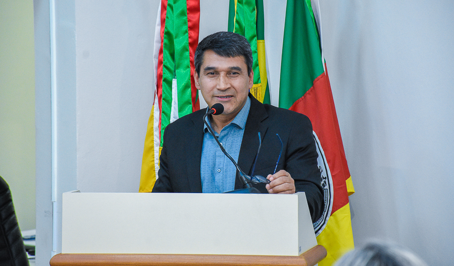 Legislativo homenageia os médicos Santo angelenses em Sessão Especial