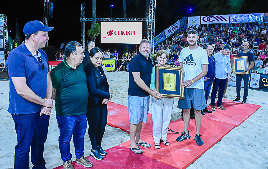 Poder Legislativo de Santo Ângelo prestigia a abertura da Copa Sul-Americana de Vôlei de Praia