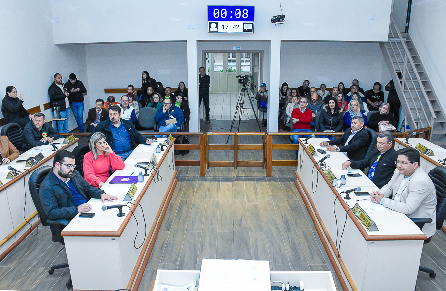 Sessão Especial presta homenagem aos agraciados pelo projeto Selo Pela Vida