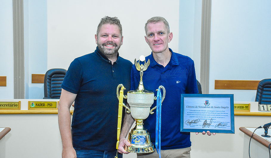 Legislativo presta homenagem ao atleta Ricardo Sobucki