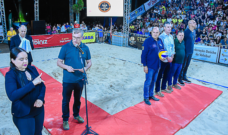 Poder Legislativo de Santo Ângelo prestigia a abertura da Copa Sul-Americana de Vôlei de Praia