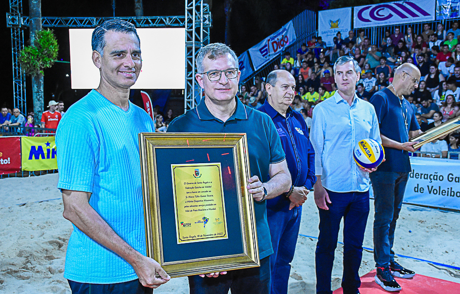 Poder Legislativo de Santo Ângelo prestigia a abertura da Copa Sul-Americana de Vôlei de Praia