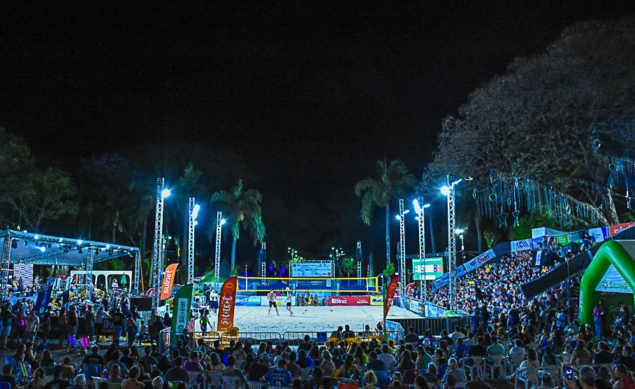 Poder Legislativo de Santo Ângelo prestigia a abertura da Copa Sul-Americana de Vôlei de Praia