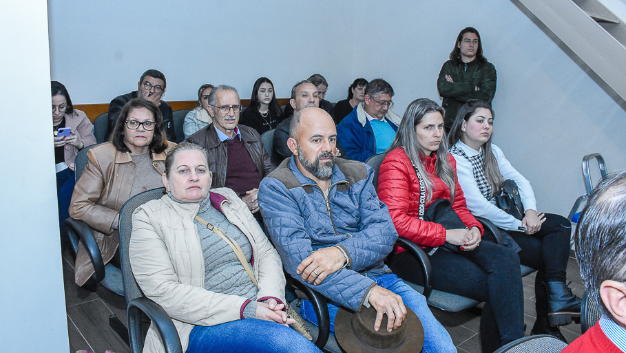 Sessão Especial presta homenagem aos agraciados pelo projeto Selo Pela Vida
