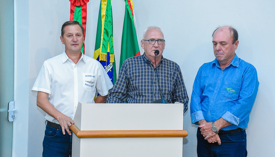  Sessão Especial presta homenagem aos envolvidos na concretização das obras no Aeroporto de Santo Ângelo.