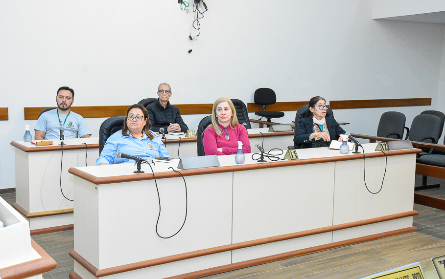 Reunião do Legislativo trata de questões relacionadas ao Hospital Santo Ângelo