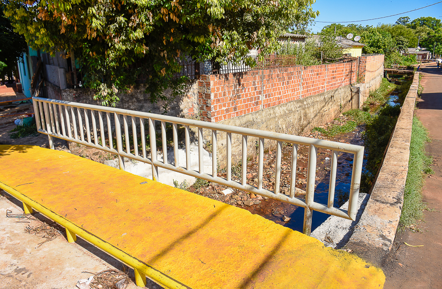 Em visita ao bairro Harmonia Prefeito e vereadores buscam soluções para alagamentos