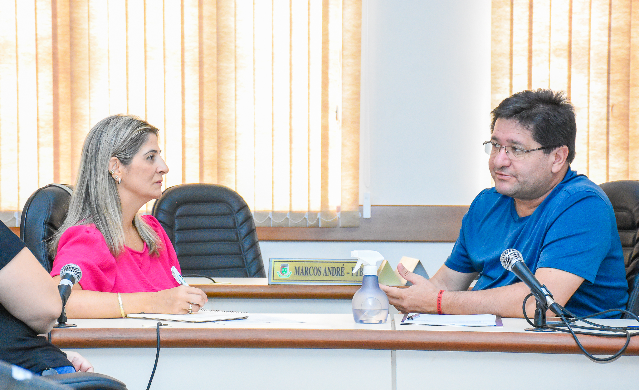 Procuradoria da Mulher reúne-se com o Presidente Carlos Gonçalves para elaboração de ações em 2023