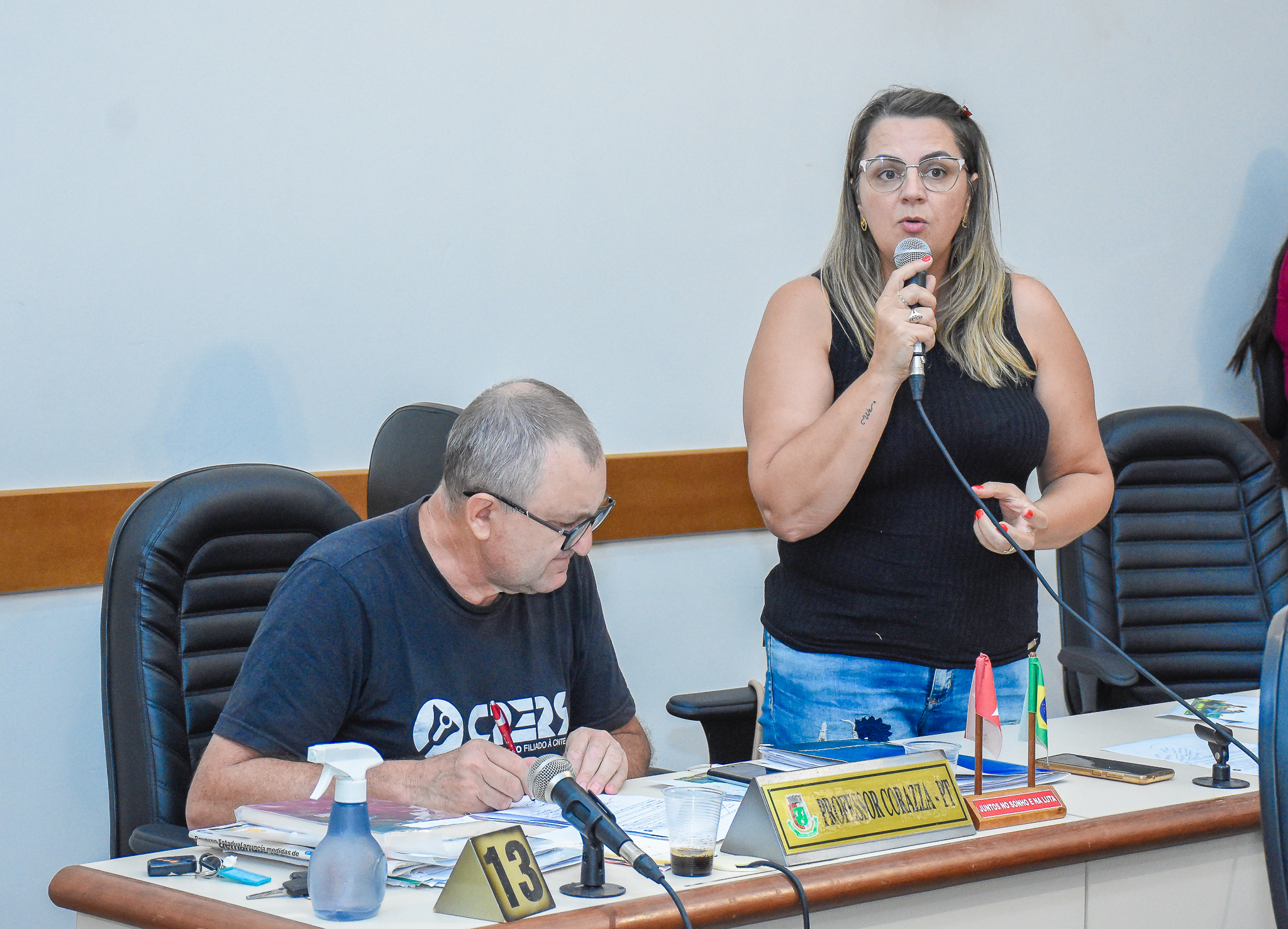 Projeto de lei Família Acolhedora é aprovado por unanimidade
